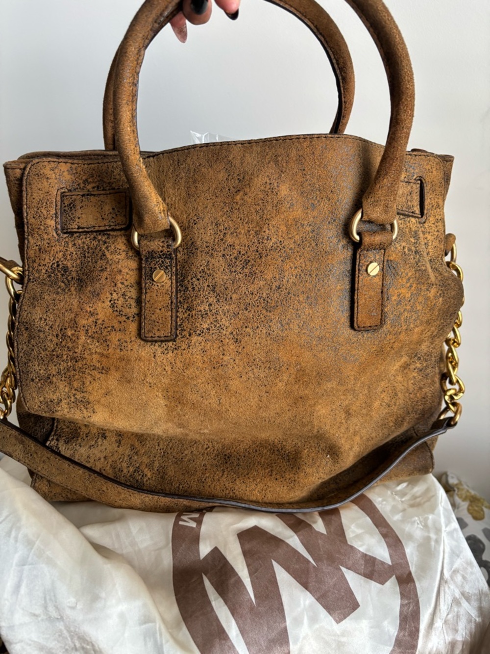 Michael Kors Distressed Tan/Brown Leather Satchel with Gold Hardware - Picture 4 of 8